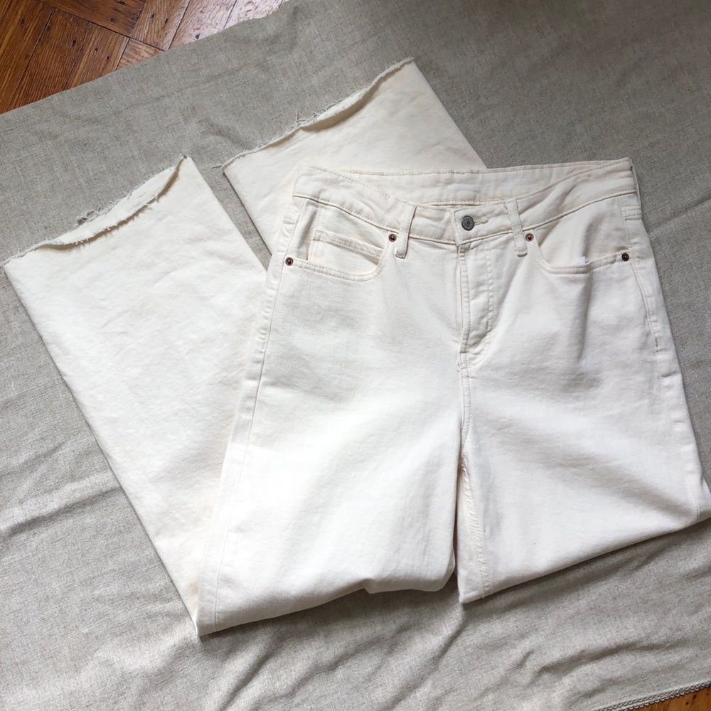 OLD NAVY Extra High-Waisted Ecru-Wash Wide-Leg Jeans NWOT